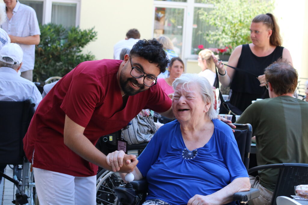 Pflegerische & medizinische Versorgung &ndash; Friedrich Küter Pflegewohnpark in Berlin